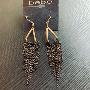 Golden fashion earrings💛🖤